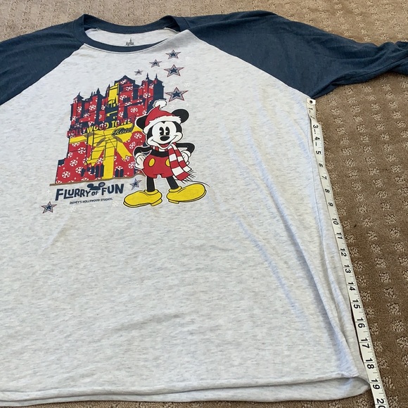 Disney Parks Flurry of Fun Hollywood Studios Top Size XXL - Picture 6 of 8